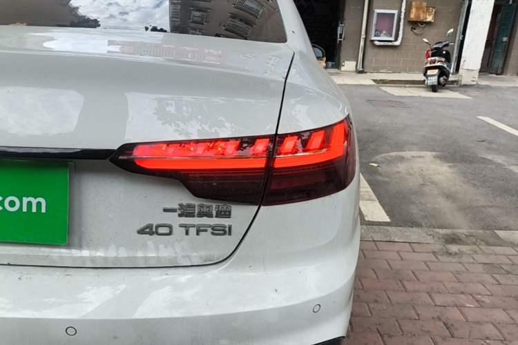 Used Audi A4L 2024 40 TFSI Luxury Dynamic Edition Right Rear Taillight