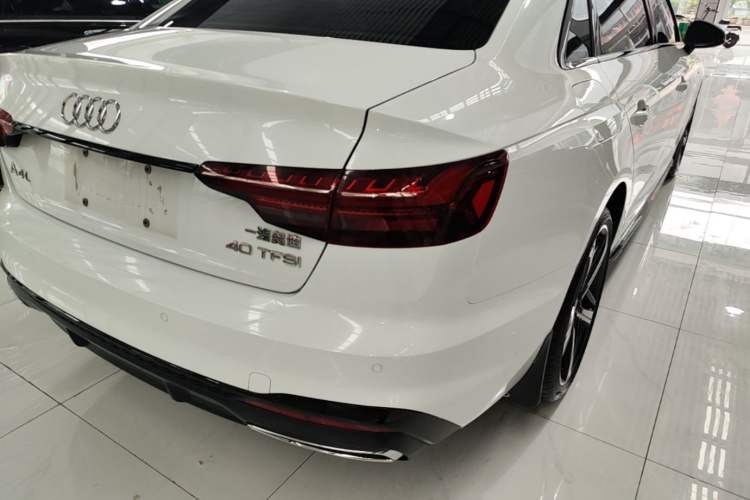 Used Audi A4L 2024 40 TFSI Luxury Dynamic Edition Right Rear Taillight