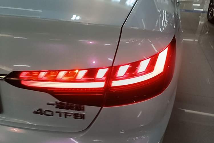 Used Audi A4L 2024 40 TFSI Fashion Dynamic Model Right Rear Taillight