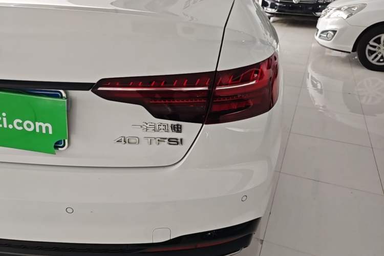 Used Audi A4L 2024 40 TFSI Luxury Dynamic Edition Right Rear Taillight