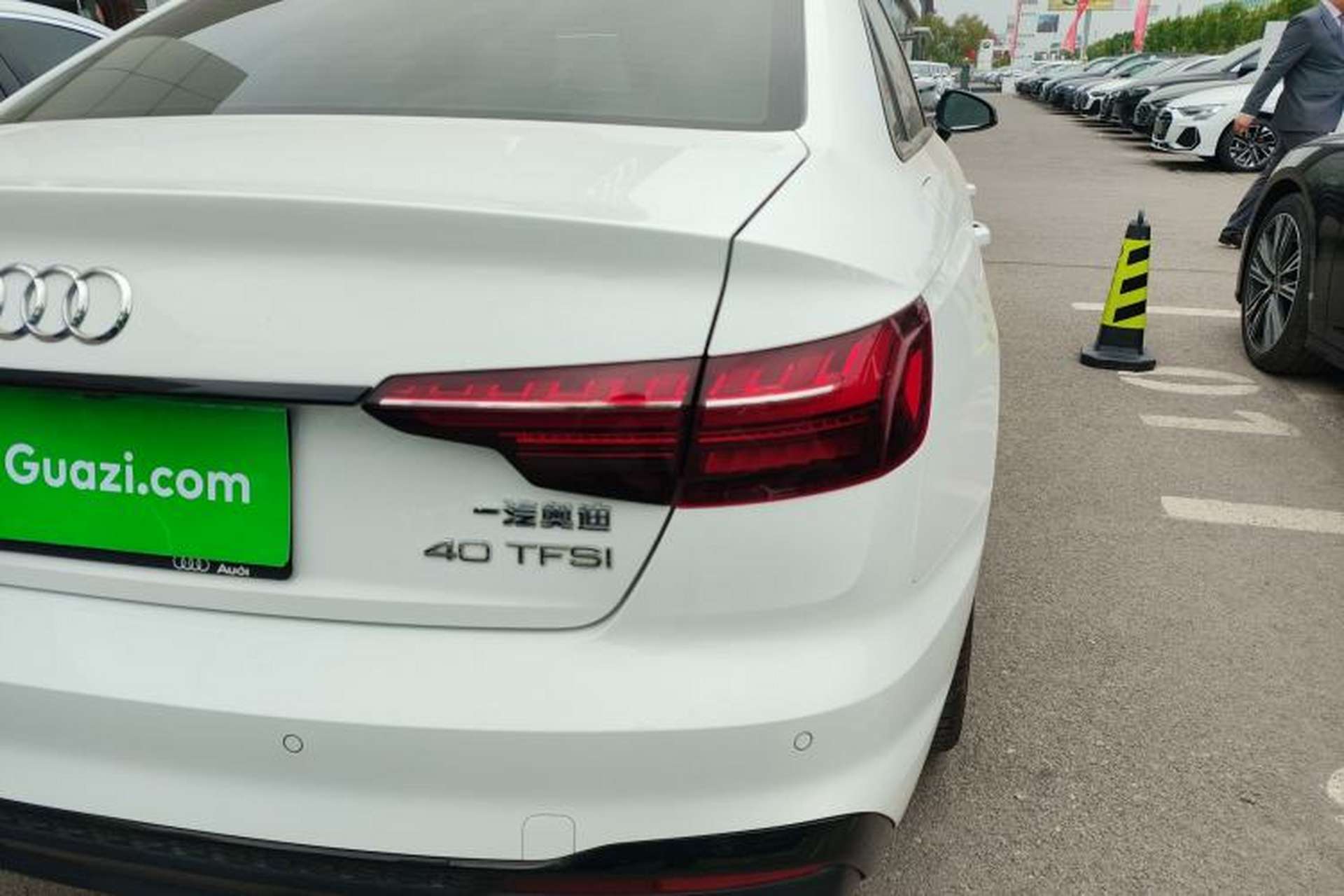 Used Audi A4L 2024 40 TFSI Luxury Dynamic Edition Right Rear Taillight