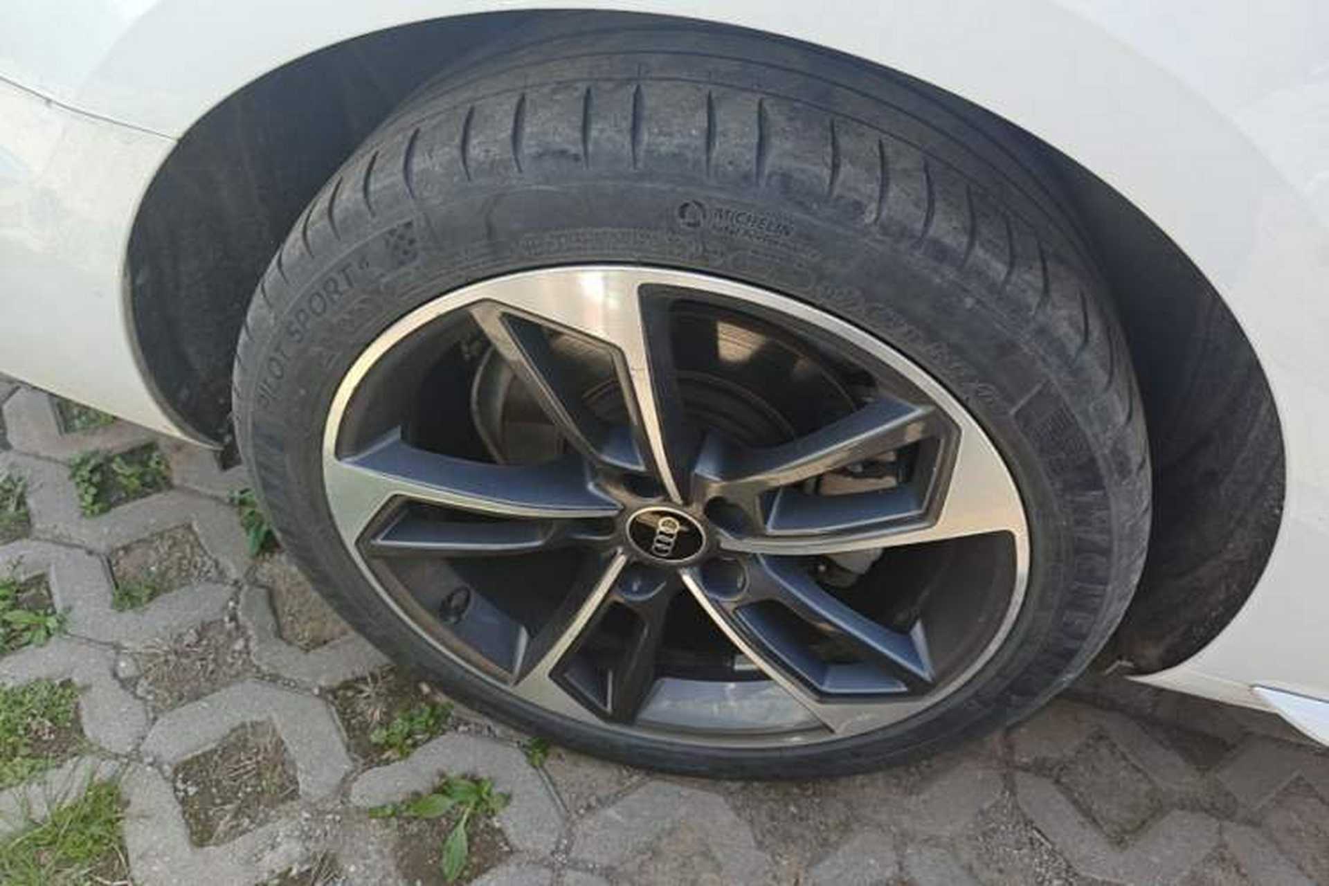 Used Audi A4L 2024 40 TFSI Fashion Dynamic Model Right Rear Wheel Hub