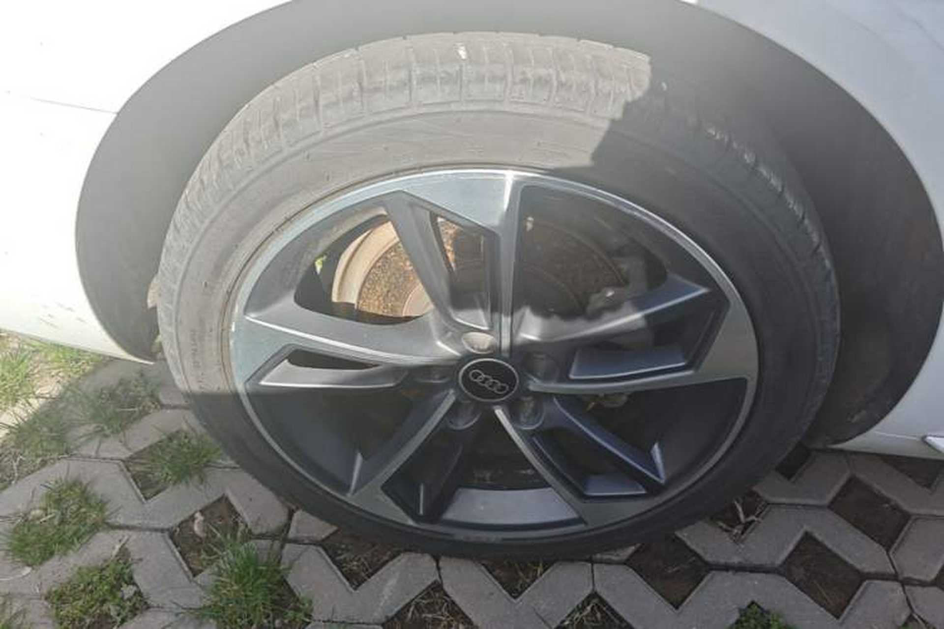 Used Audi A4L 2024 40 TFSI Fashion Dynamic Model Right Rear Wheel Hub
