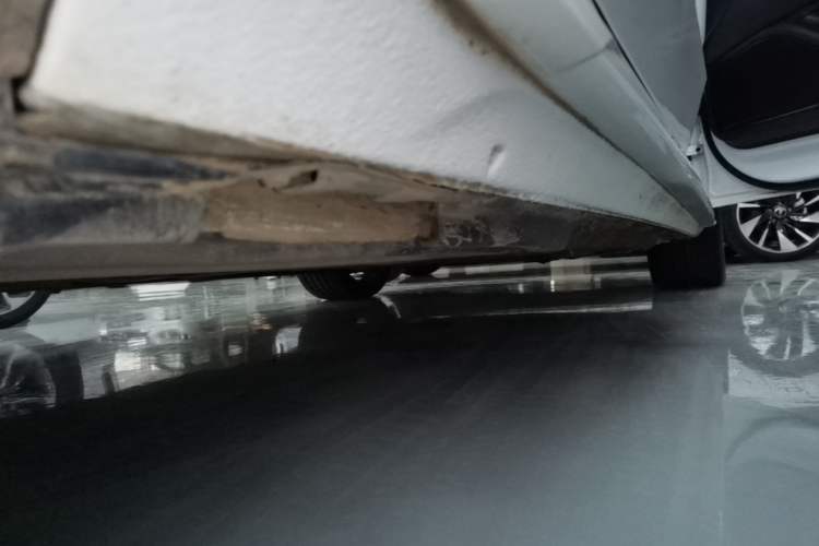 Used Audi A4L 2024 40 TFSI Fashion Dynamic Model Right Side Sill