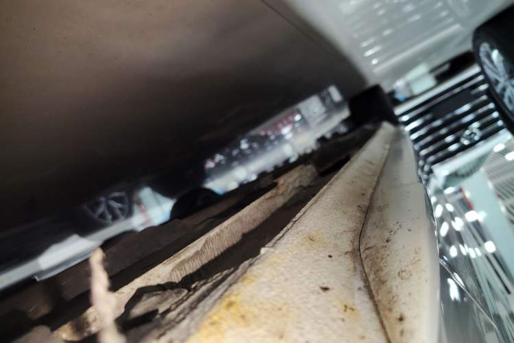 Used Audi A4L 2024 40 TFSI Fashion Dynamic Model Right Side Sill