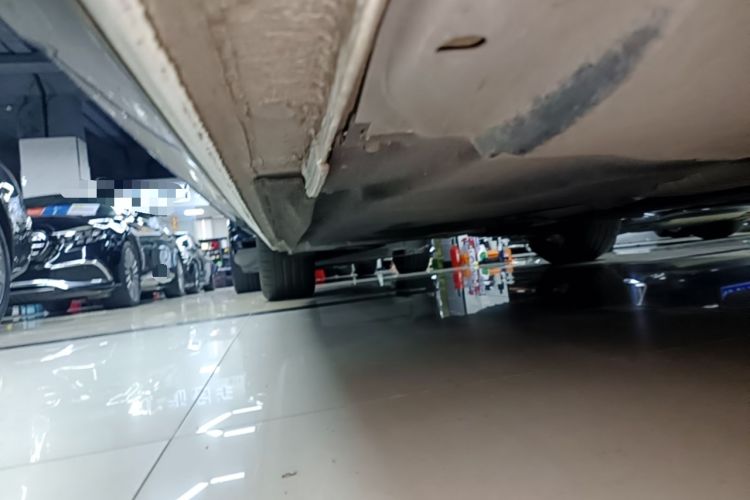 Used Audi A4L 2024 40 TFSI Luxury Dynamic Edition Right Side Sill