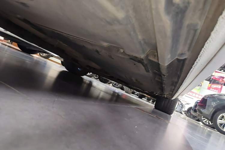 Used Audi A4L 2024 40 TFSI Fashion Dynamic Model Right Side Sill