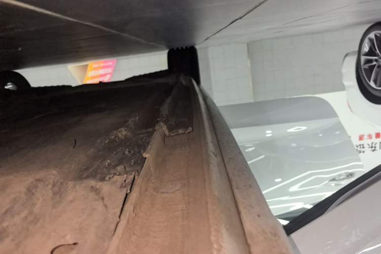 Used Audi A4L 2024 40 TFSI Fashion Dynamic Model Right Side Sill