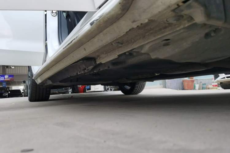 Used Audi A4L 2024 40 TFSI Fashion Dynamic Model Right Side Sill