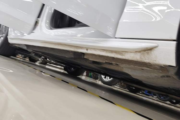 Used Audi A4L 2024 40 TFSI Fashion Dynamic Model Right Side Sill