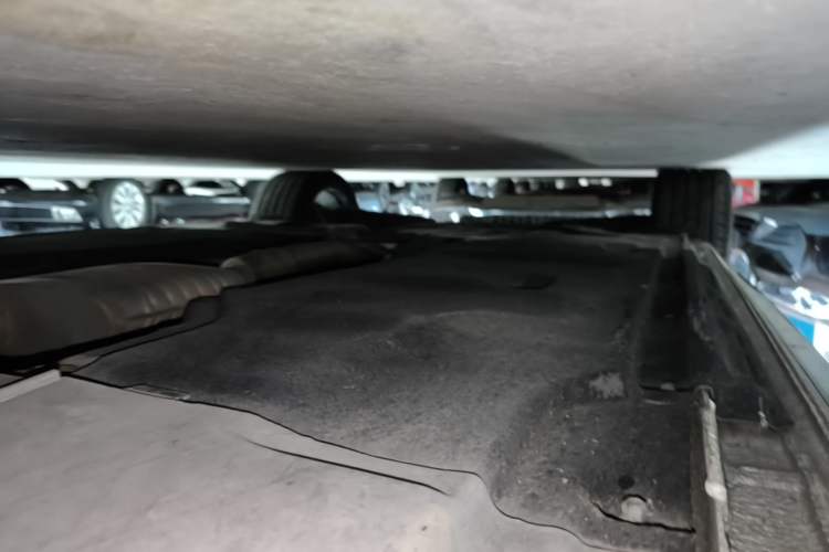 Used Audi A4L 2024 40 TFSI Luxury Dynamic Edition (Starry Night Version) Right Side Sill