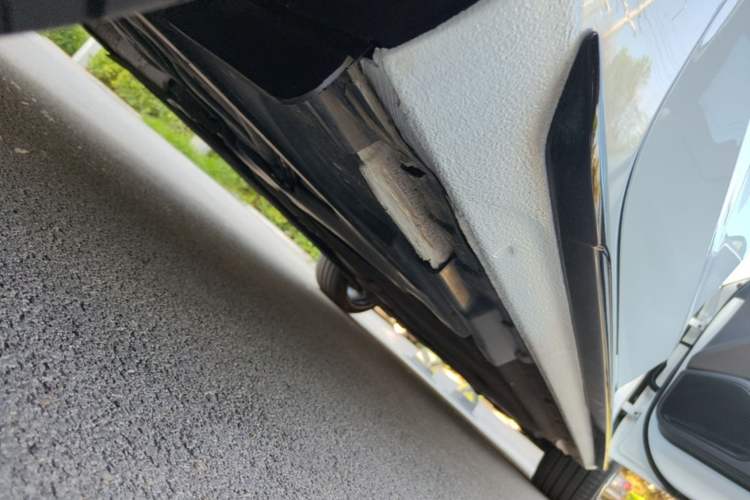 Used Audi A4L 2024 40 TFSI Luxury Dynamic Edition Right Side Sill