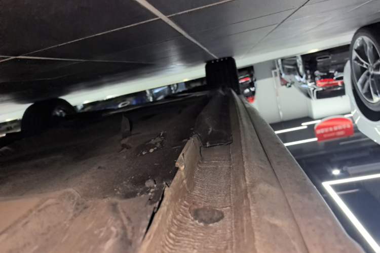 Used Audi A4L 2024 40 TFSI Fashion Dynamic Model Right Side Sill