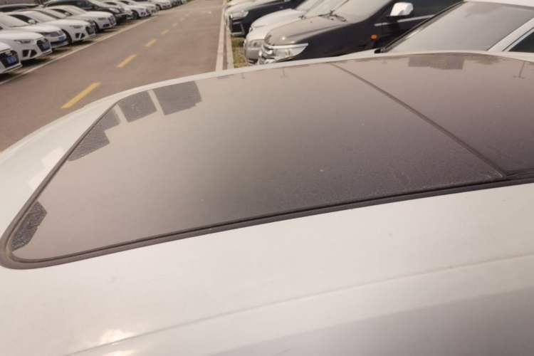 Used Audi A4L 2024 40 TFSI Fashion Dynamic Model Roof