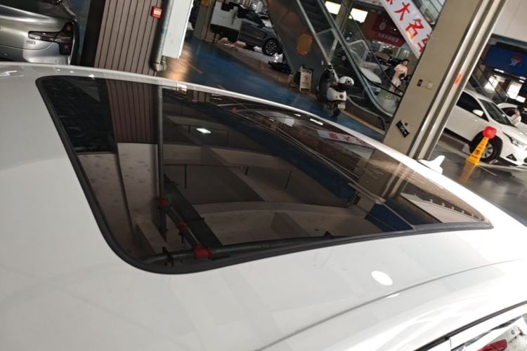 Used Audi A4L 2024 40 TFSI Fashion Dynamic Model Roof