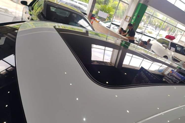 Used Audi A4L 2024 40 TFSI Fashion Dynamic Model Roof