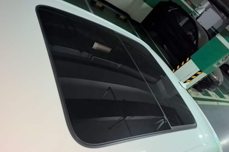 Used Audi A4L 2024 40 TFSI Fashion Dynamic Model Roof