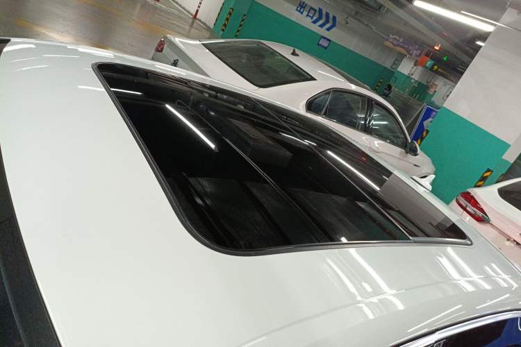 Used Audi A4L 2024 40 TFSI Fashion Dynamic Model Roof