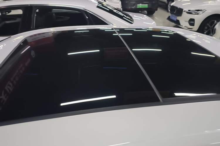 Used Audi A4L 2024 40 TFSI Fashion Dynamic Model Roof