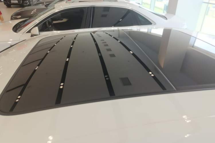 Used Audi A4L 2024 40 TFSI Fashion Dynamic Model Roof