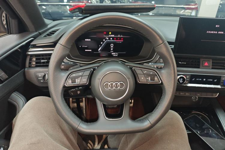 Used Audi A4L 2024 40 TFSI Luxury Dynamic Edition Steering Wheel
