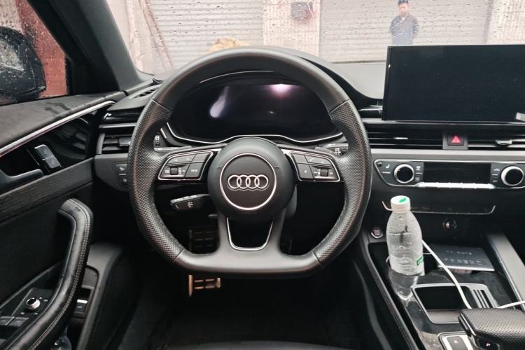Used Audi A4L 2024 40 TFSI Luxury Dynamic Edition Steering Wheel