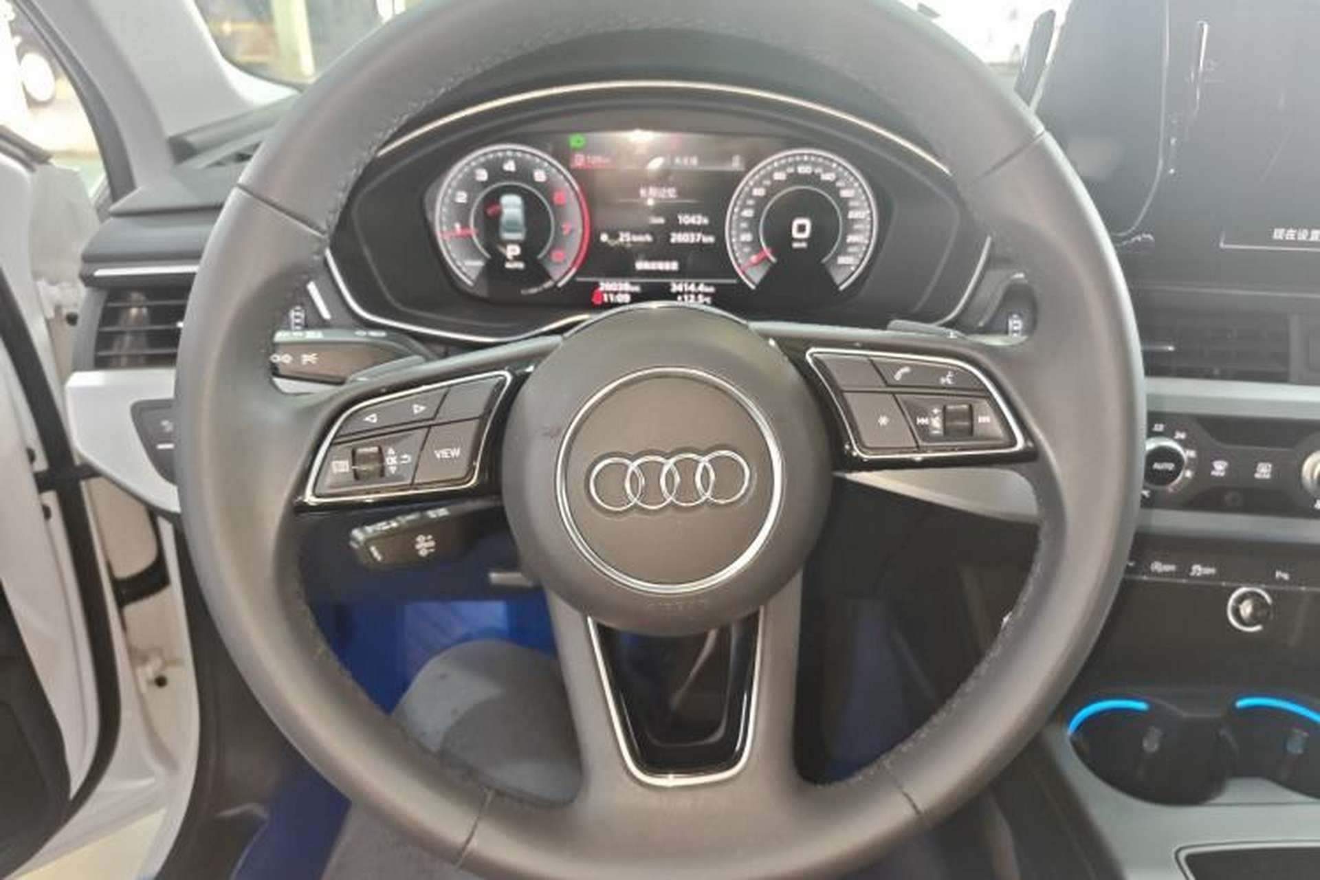 Used Audi A4L 2024 40 TFSI Fashion Dynamic Model Steering Wheel