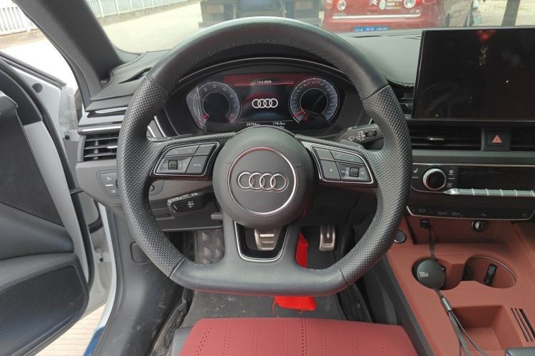 Used Audi A4L 2024 40 TFSI Luxury Dynamic Edition Steering Wheel