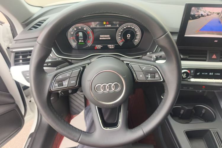 Used Audi A4L 2024 40 TFSI Fashion Dynamic Model Steering Wheel