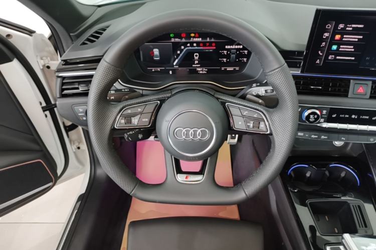 Used Audi A4L 2024 40 TFSI Luxury Dynamic Edition Steering Wheel