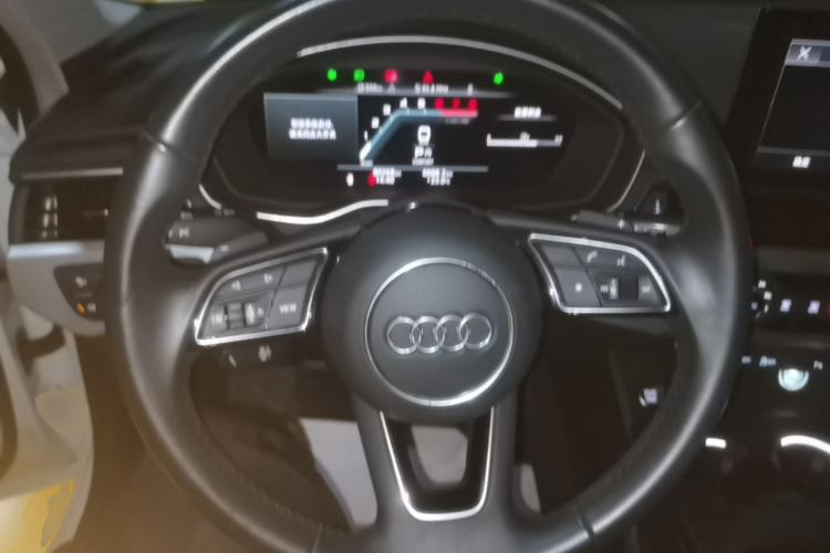 Used Audi A4L 2024 40 TFSI Fashion Dynamic Model Steering Wheel