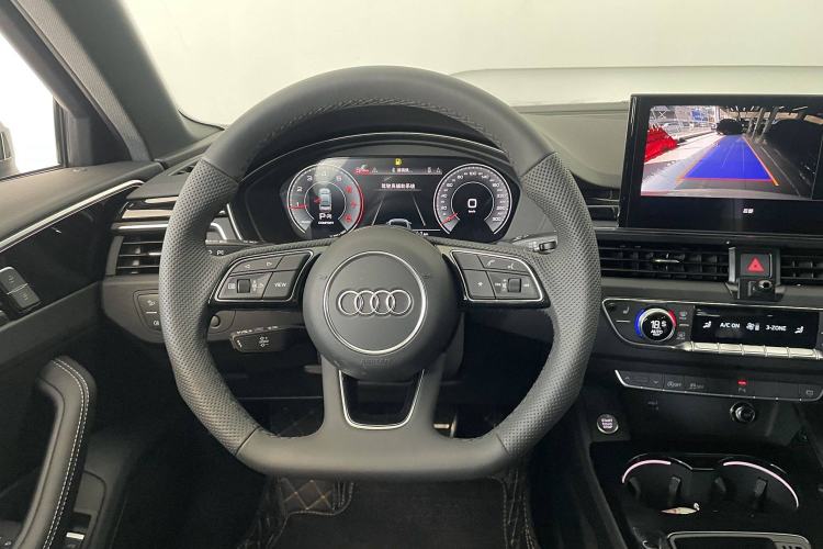 Used Audi A4L 2024 40 TFSI Luxury Dynamic Edition Steering Wheel