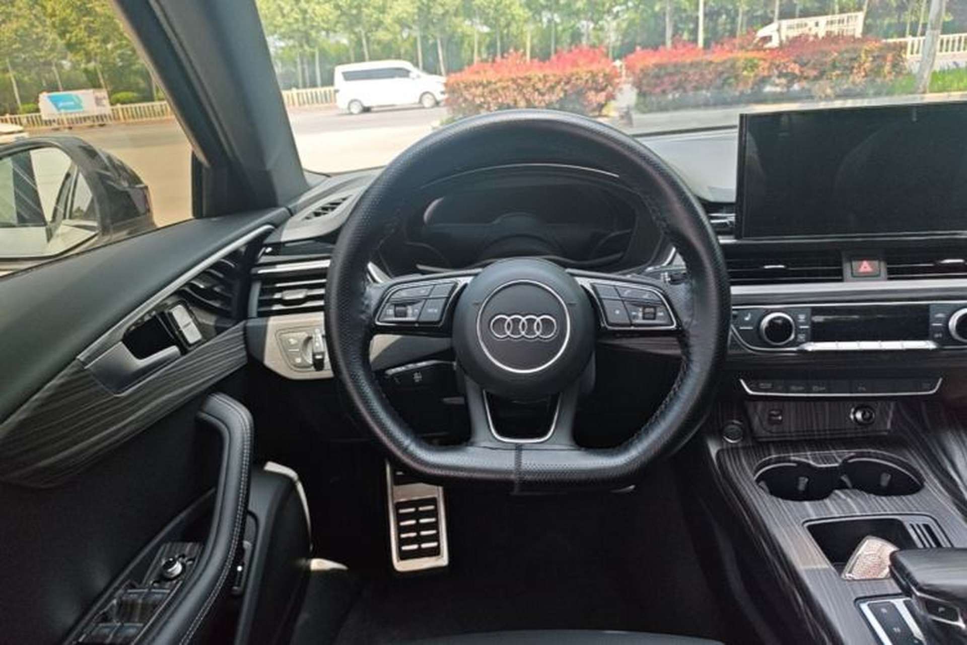 Used Audi A4L 2024 40 TFSI Luxury Dynamic Edition Steering Wheel