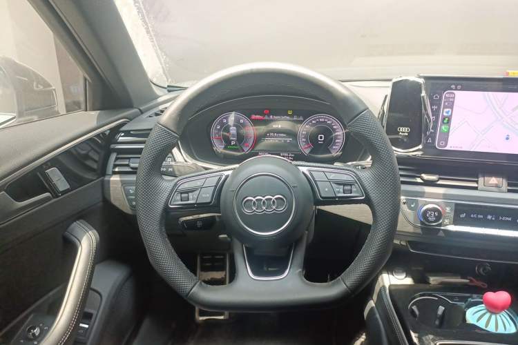 Used Audi A4L 2024 40 TFSI Luxury Dynamic Edition Steering Wheel