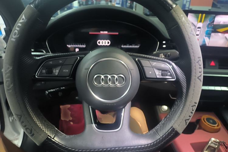 Used Audi A4L 2024 40 TFSI Luxury Dynamic Edition Steering Wheel