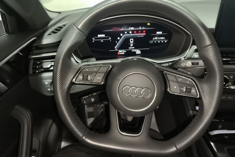 Used Audi A4L 2024 40 TFSI Luxury Dynamic Edition Steering Wheel