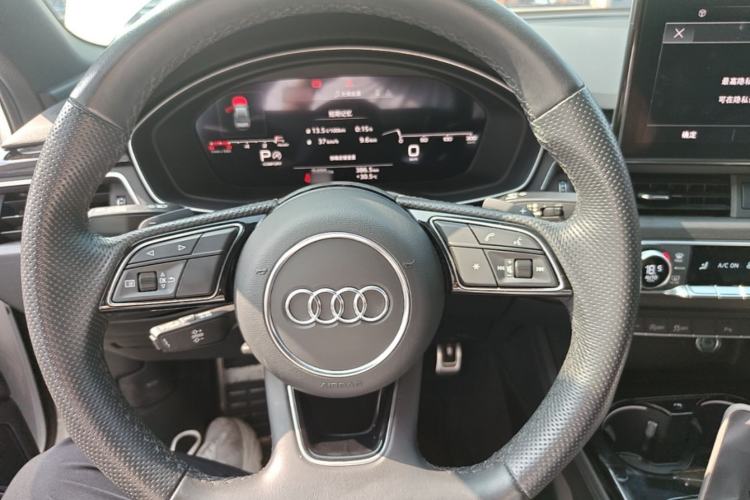 Used Audi A4L 2024 40 TFSI Luxury Dynamic Edition Steering Wheel