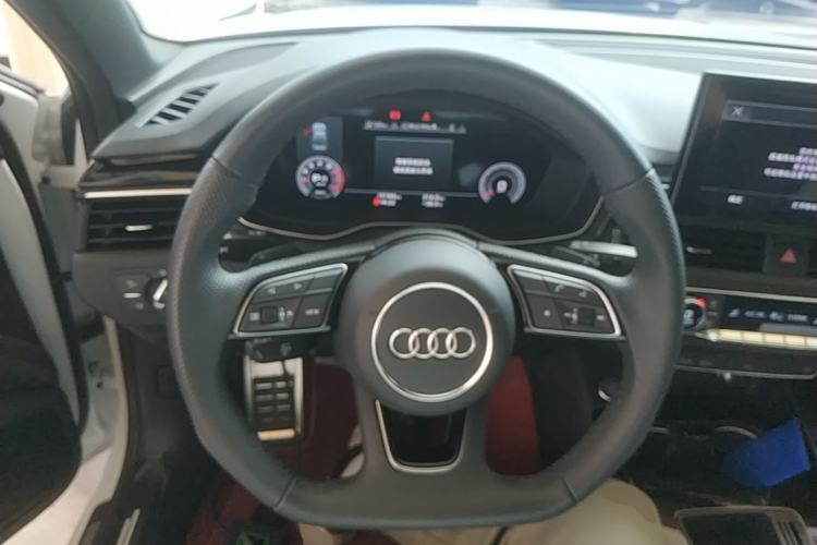 Used Audi A4L 2024 40 TFSI Luxury Dynamic Edition Steering Wheel