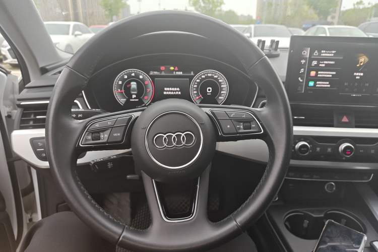 Used Audi A4L 2024 40 TFSI Fashion Dynamic Model Steering Wheel