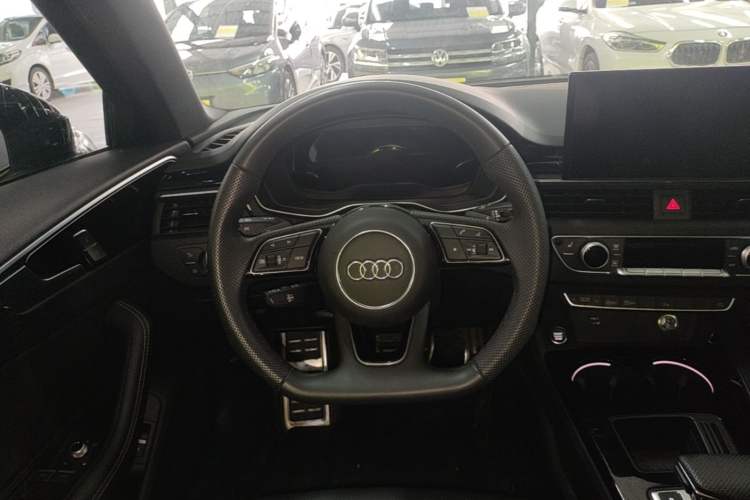 Used Audi A4L 2024 40 TFSI Luxury Dynamic Edition Steering Wheel
