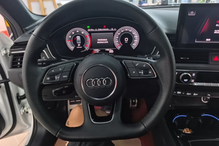 Used Audi A4L 2024 40 TFSI Luxury Dynamic Edition Steering Wheel
