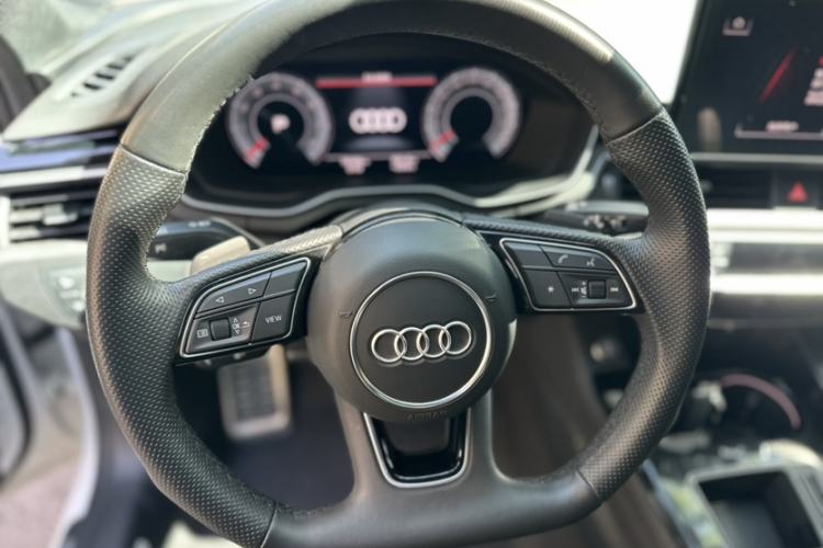 Used Audi A4L 2024 40 TFSI Luxury Dynamic Edition Steering Wheel