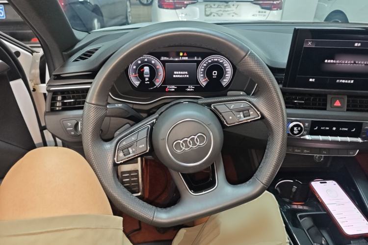 Used Audi A4L 2024 40 TFSI Luxury Dynamic Edition Steering Wheel