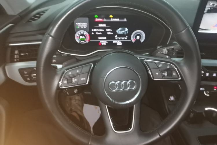Used Audi A4L 2024 40 TFSI Fashion Dynamic Model Steering Wheel