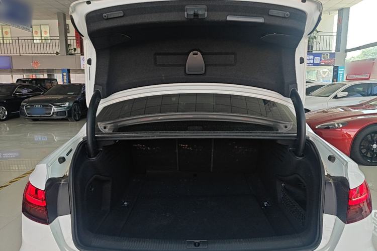 Used Audi A4L 2024 40 TFSI Fashion Dynamic Model Trunk