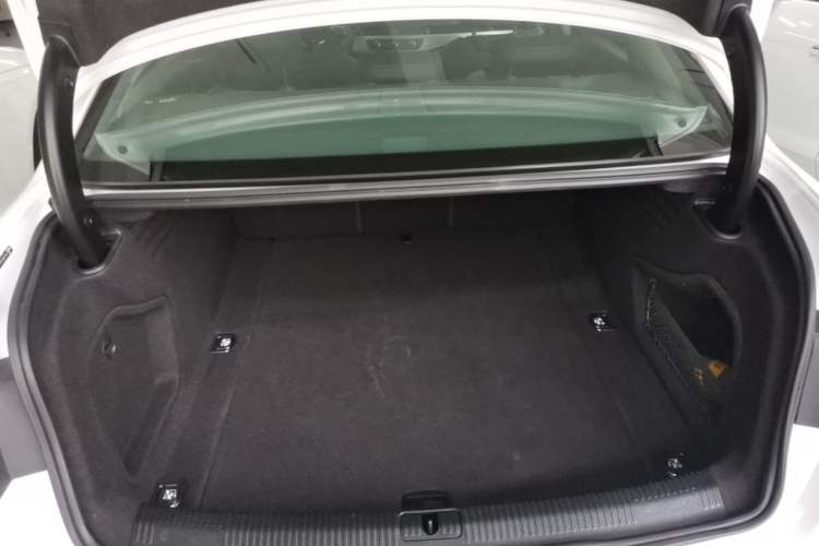 Used Audi A4L 2024 40 TFSI Fashion Dynamic Model Trunk