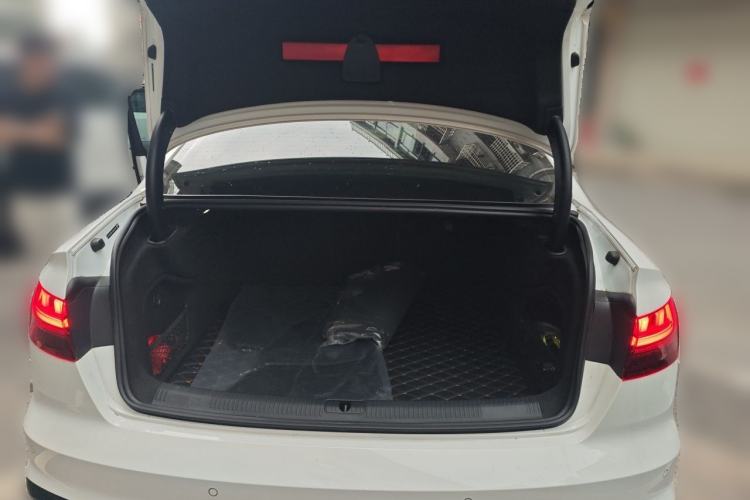 Used Audi A4L 2024 40 TFSI Luxury Dynamic Edition Trunk