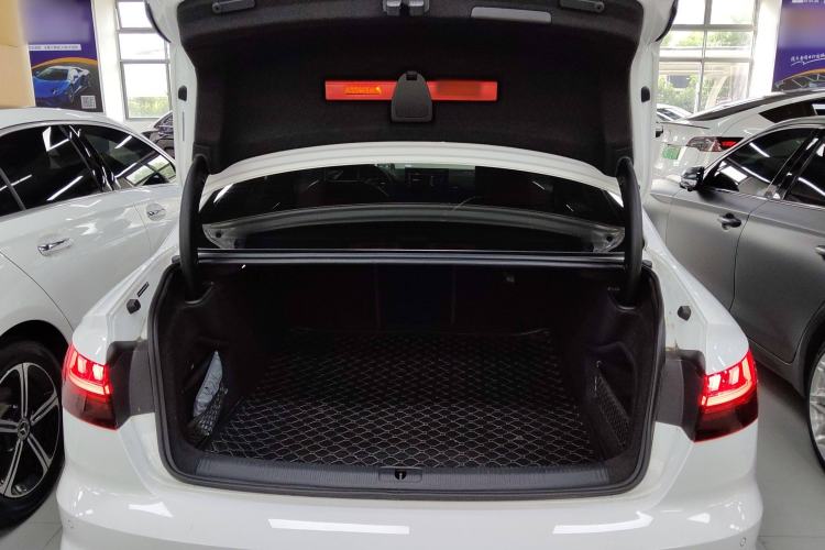 Used Audi A4L 2024 40 TFSI Luxury Dynamic Edition Trunk