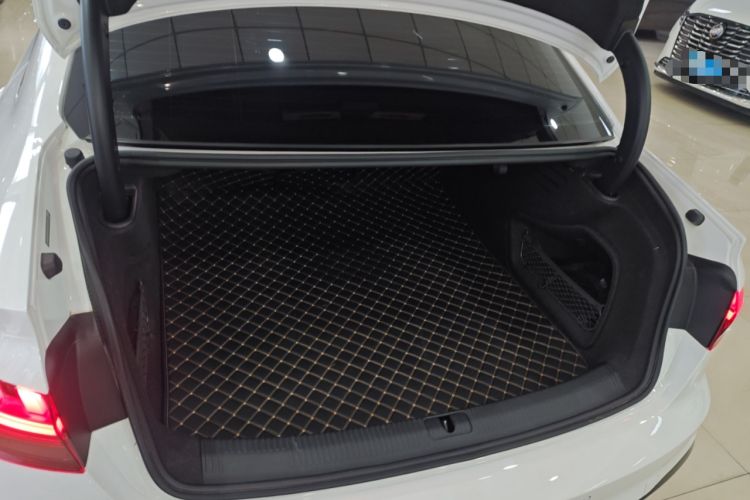 Used Audi A4L 2024 40 TFSI Luxury Dynamic Edition Trunk