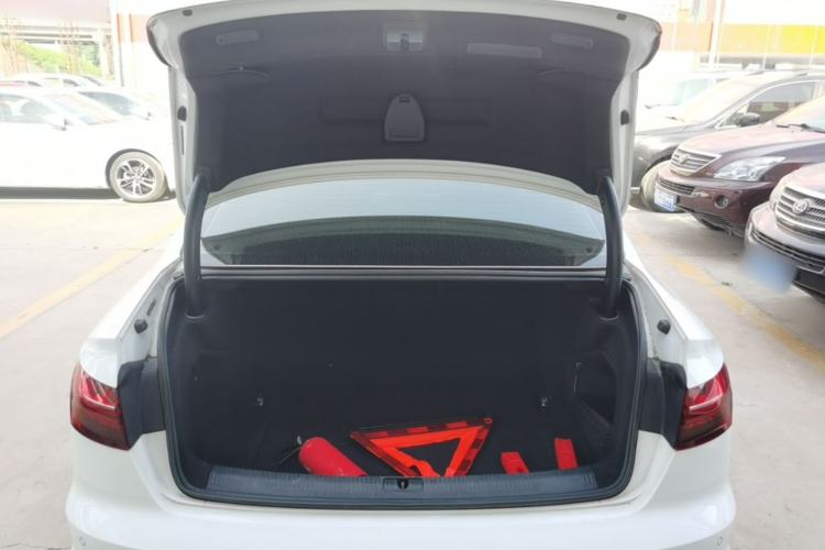 Used Audi A4L 2024 40 TFSI Fashion Dynamic Model Trunk